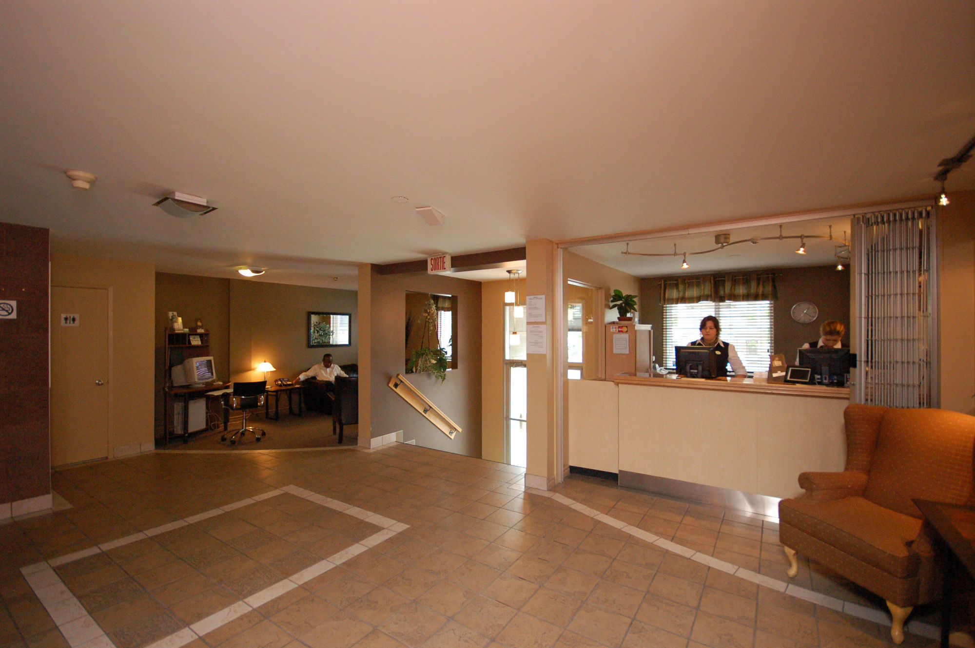 Hotel Le Roberval Montreal Interior photo